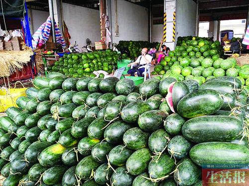 2025澳门今晚开奖结果和商家互砸西瓜丢荔枝与